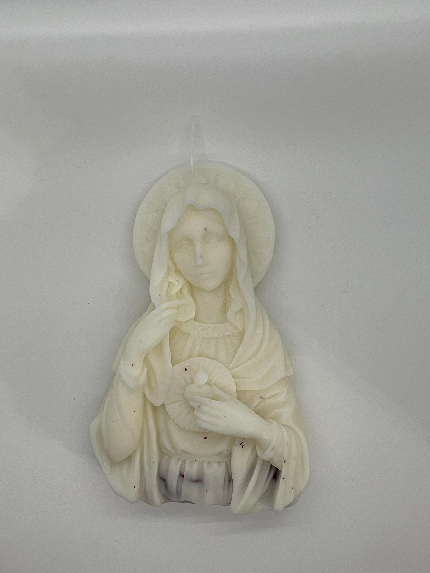 Divine Glow: Virgin Mary Candle